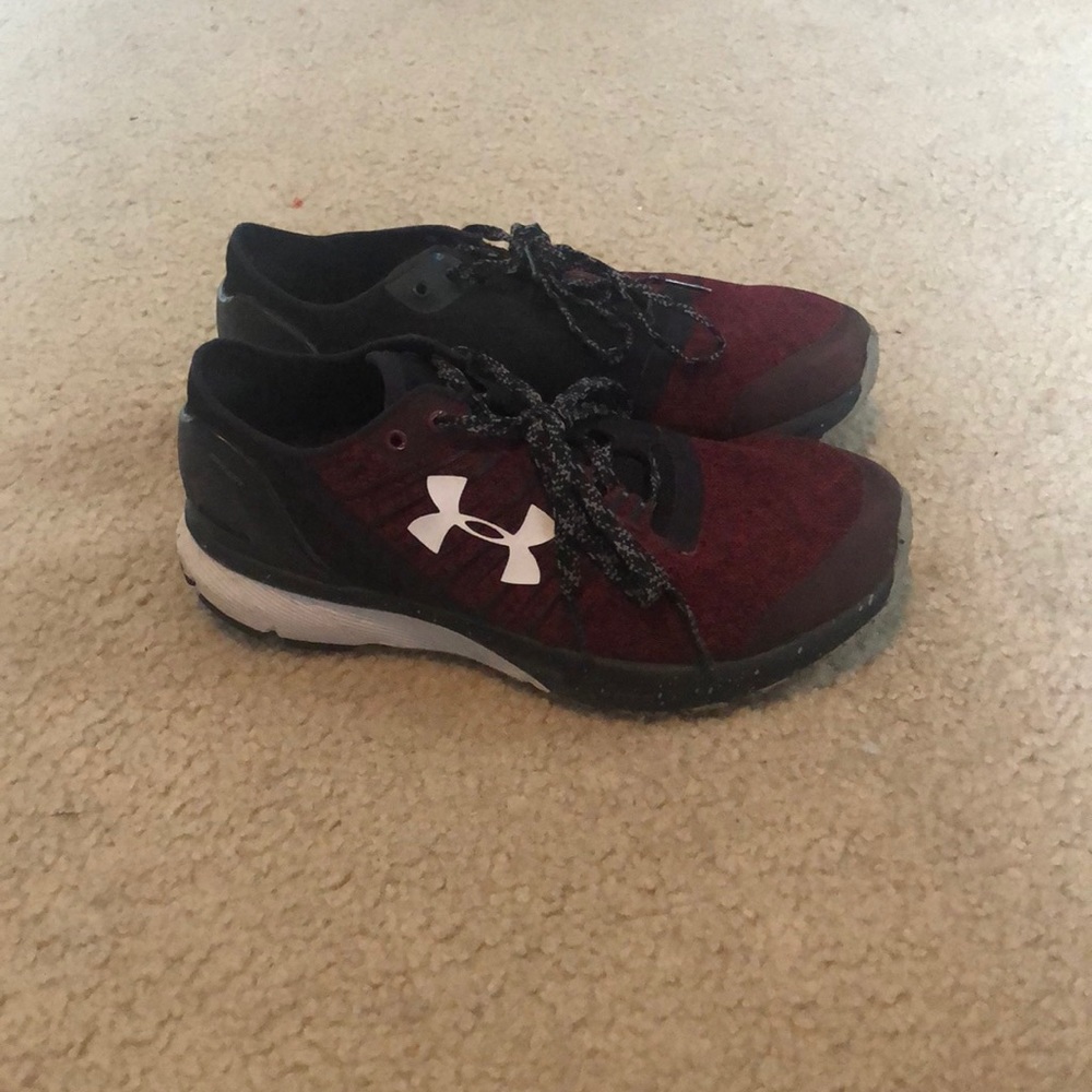 Running shoes